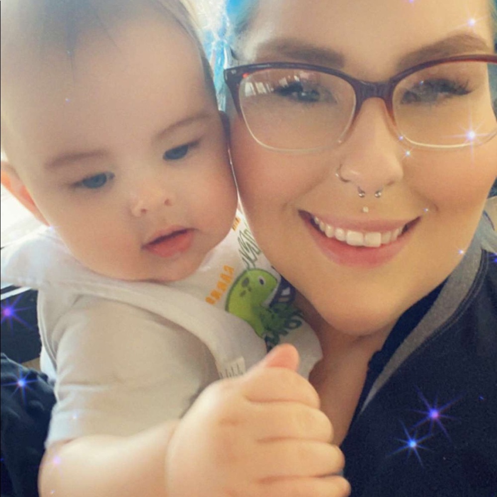 Meet your Posher, Rebecca